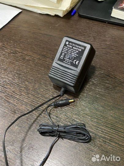 Блок питания для педали эффектов Electro-Harmonix