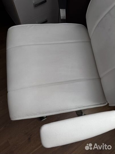 Компьютерное кресло