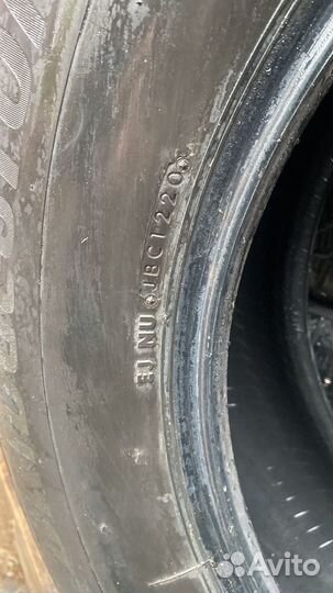 Bridgestone Blizzak DM-V1 275/60 R20