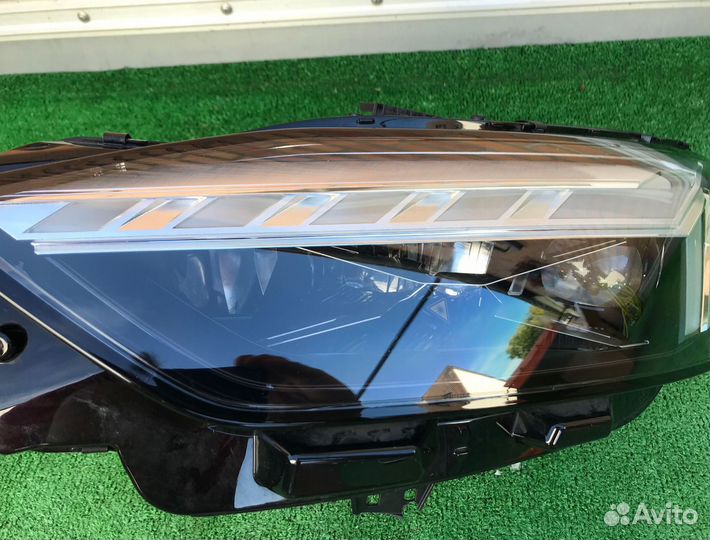 Фара оригинальная audi a5 2021 года led