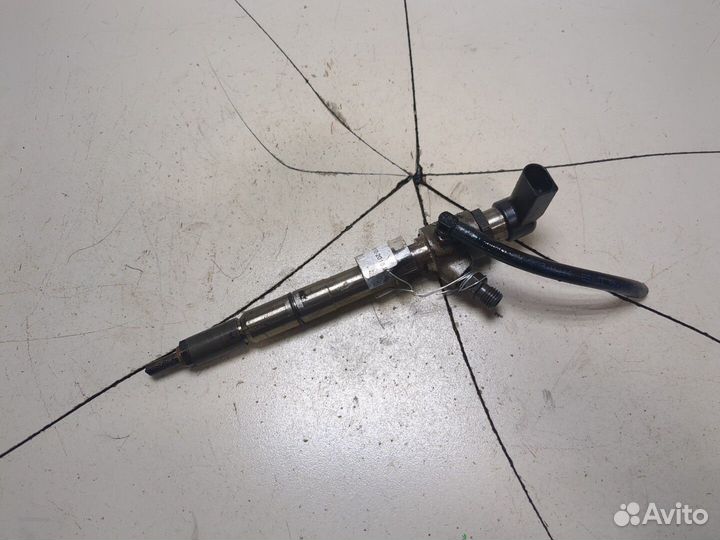 Форсунка топливная Volkswagen Jetta 6, 2011