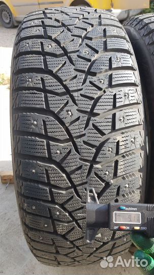 Bridgestone Blizzak Spike-02 SUV 235/55 R18