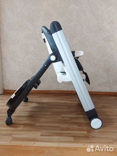 Стул-шезлонг для кормления Lanson бело-черный