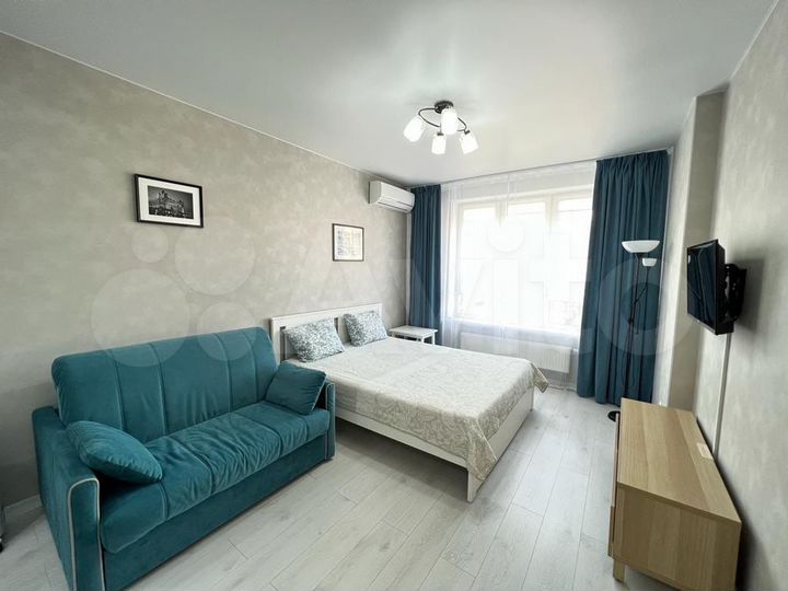 1-к. квартира, 35 м², 10/18 эт.