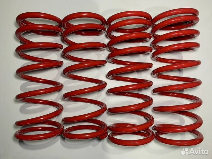 Комплект пружин на Land Rover Defender 90