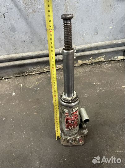 Домкрат бутылочный 5т