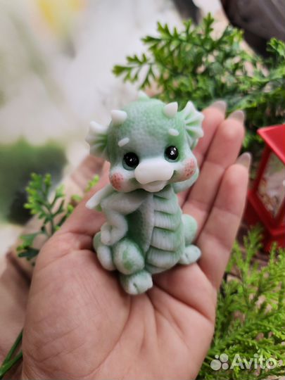 Дракончик из мыла Модник