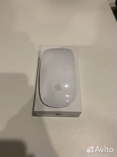 Беспроводная мышь Apple Magic Mouse, белый