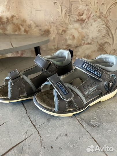 Сандали детские