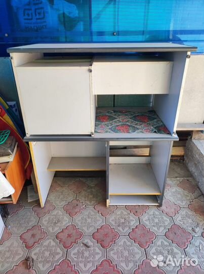 Компьютерный стол