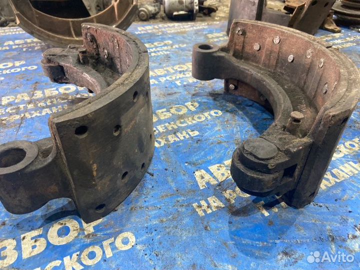 Тормозные колодки. Камаз 5320 грузовой АВТОМОБИЛЬ