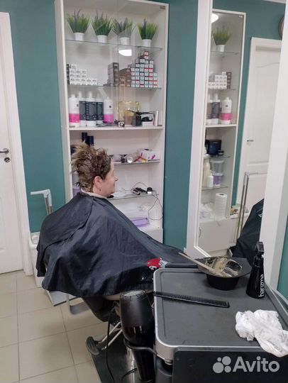 Сдам кресло для парикмахера