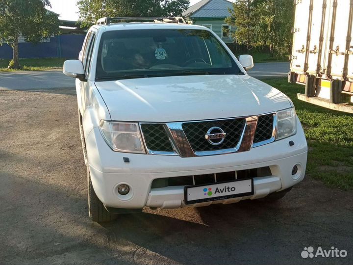 Nissan Pathfinder 2.5 МТ, 2012, 110 000 км