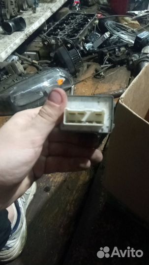 Реле топливного насоса Honda Cr-V хонда цр-в