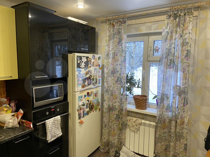 3-к. квартира, 76 м², 1/2 эт.