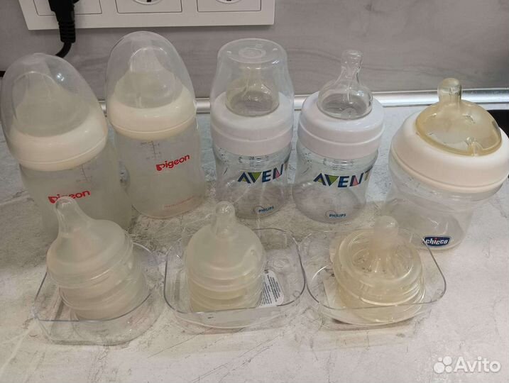 Бутылочки и соски Avent Pigeon Chicco