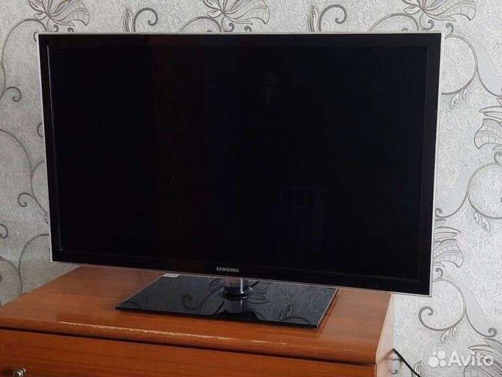 Телевизор samsung