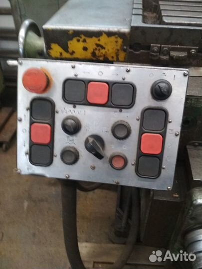 Фрезерный станок 6Т82Г