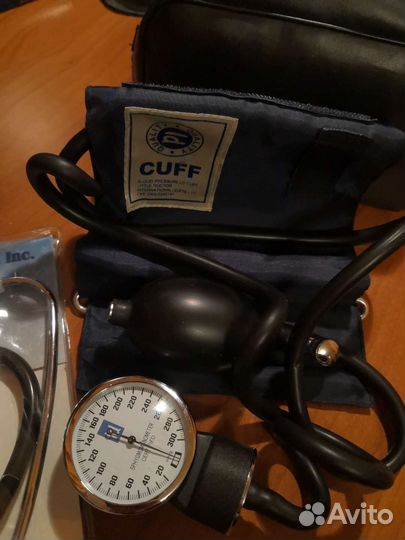 Прибор для измерения давления США