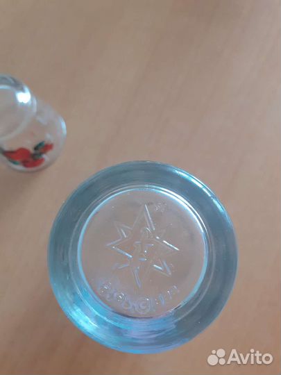 Бокалы хрустальные и рюмки 