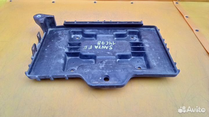 Площадка акб для Hyundai Santa Fe 2006-2012