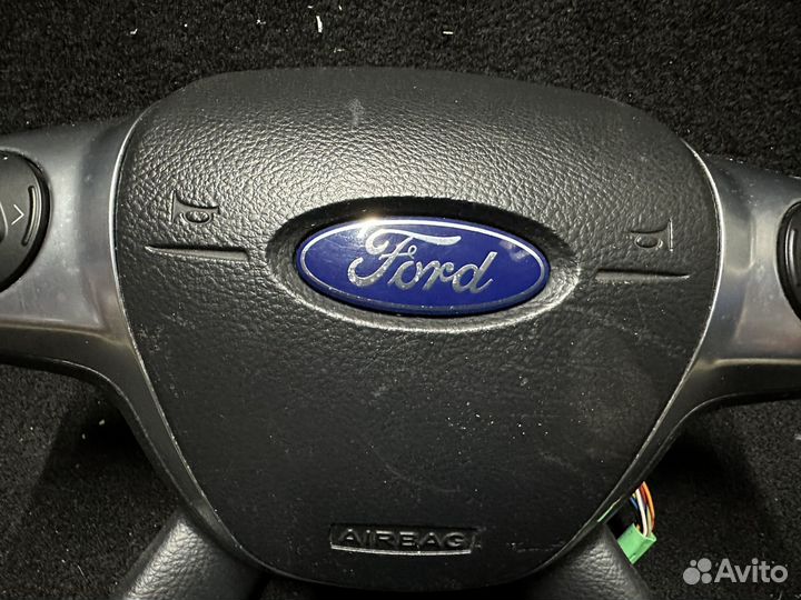 Подушка безопасности в руль Ford Focus 3