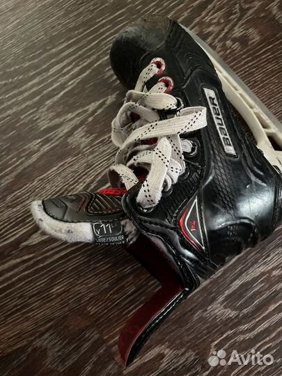 Хоккейные коньки bauer vapor 1x