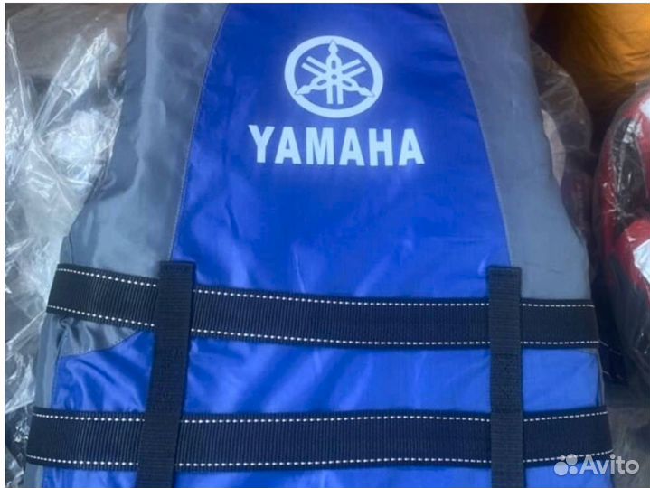 Спасательный жилет yamaha