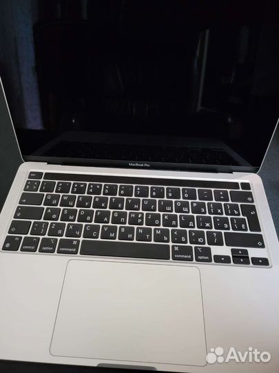 Macbook pro 13 2020 m1 8gb 512gb