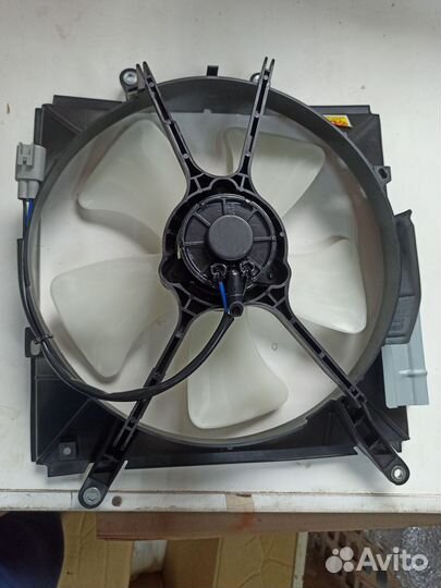 Вентилятор охлаждения Toyota Corolla All 92 97