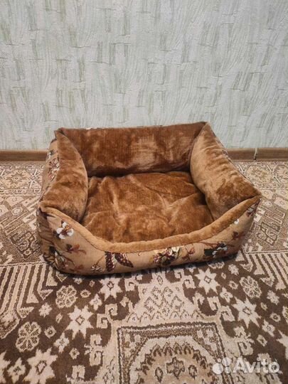 Лежанка для кошек