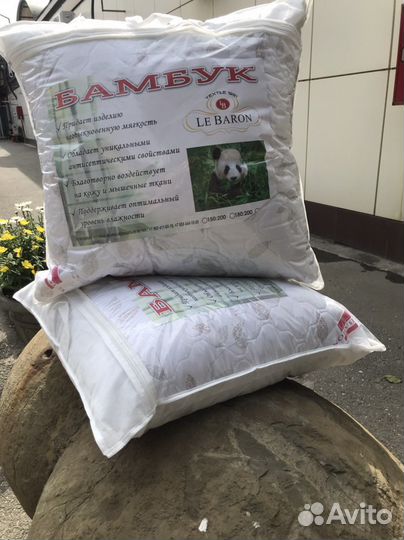 Подушка 70х70