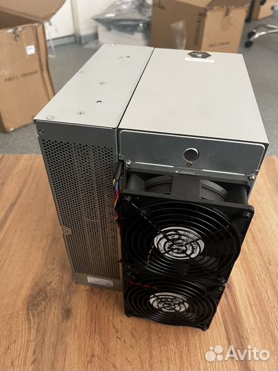 Asic майнер Bitmain Antminer T21 190 TH/s