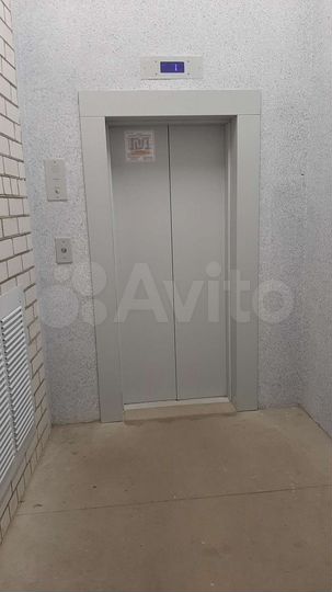 Машиноместо, 14 м²