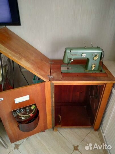 Швейная машина Veritas