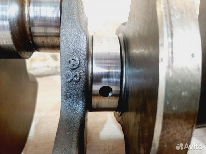 Коленвал Mercedes-Benz E-Class W210 2 1998