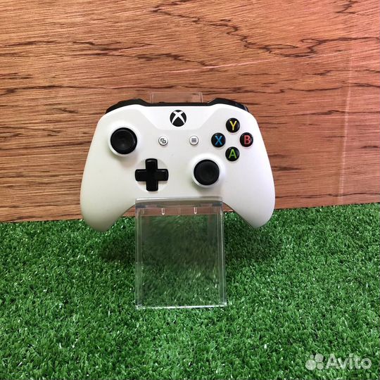 Геймпад Microsoft беспроводной Xbox One S / X / Se
