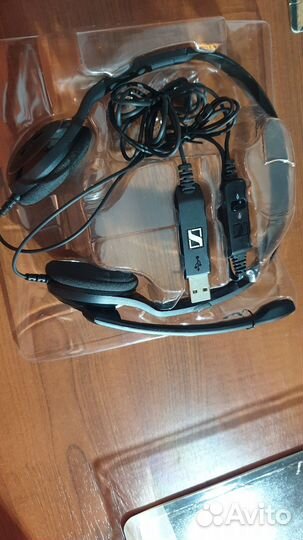 Гарнитура Sennheiser PC 8 USB