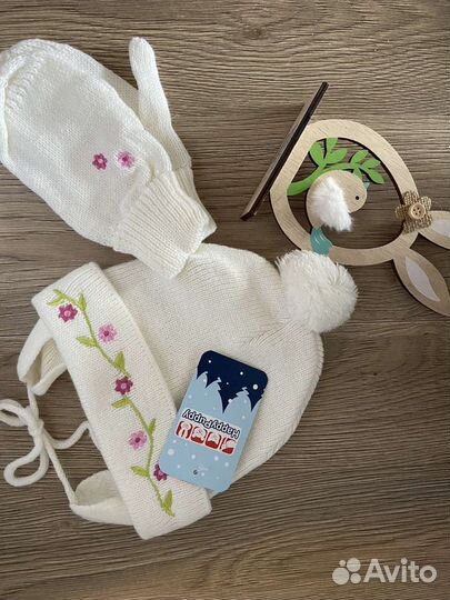 Шапка и варежки Новый комплект р. 44-48