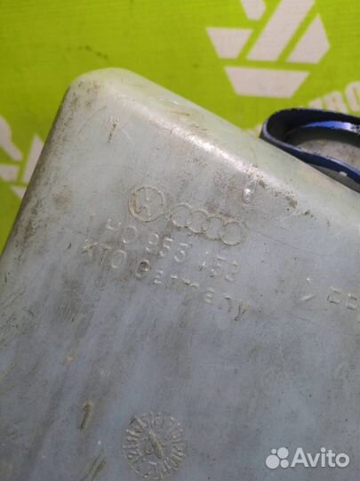 Бачок омывателя лобового стекла Фольксваген Голь