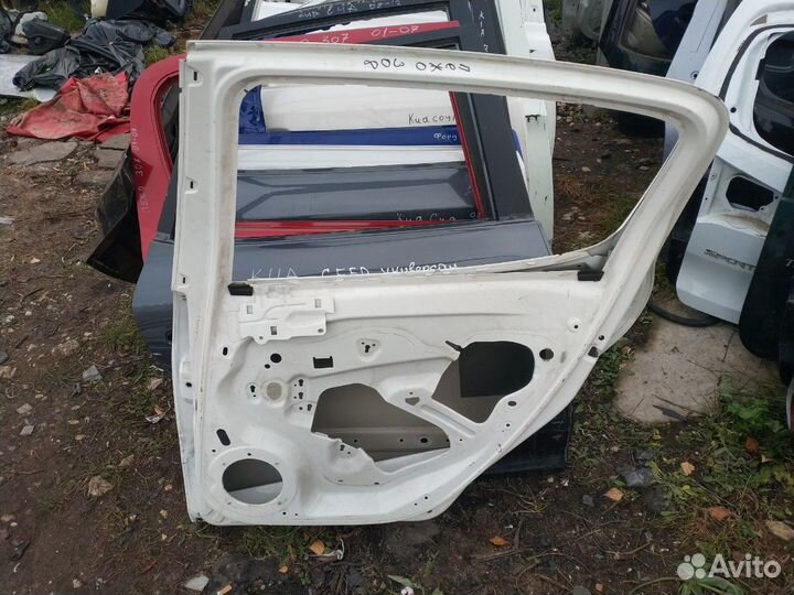 Дверь Пежо 308