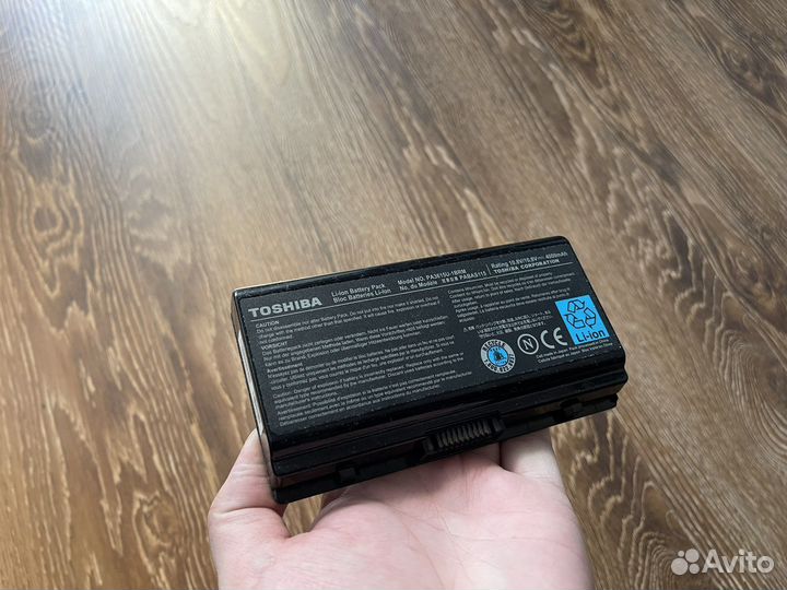 Корпус Toshiba Satellite L40-14 (PSL48E)