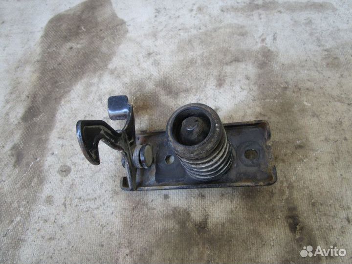 Замок капота Kia Picanto 2004-2011 (крючок на капо