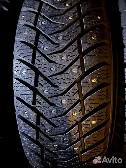 Yokohama IceGuard Stud IG65 225/60 R17 103T