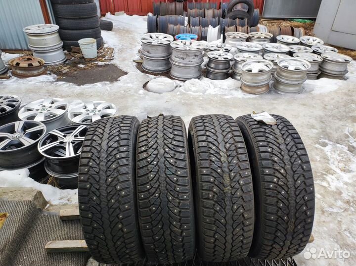 Pirelli Formula Ice 225/65 R17 88T
