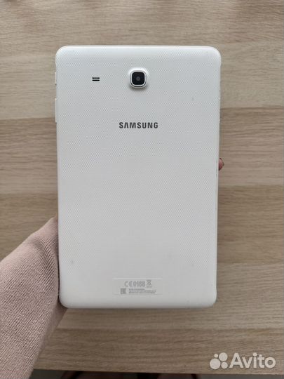 Samsung Galaxy Tab E планшет