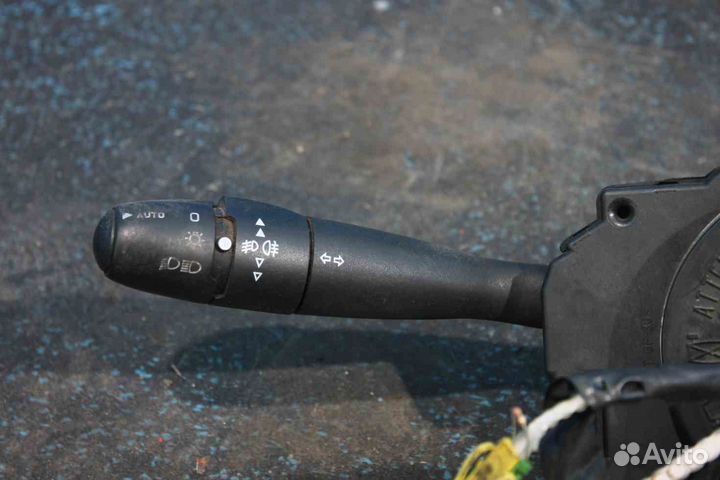 Переключатель подрулевой Peugeot 307 (Пежо 307) 3A