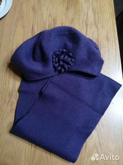 Берет и шарф