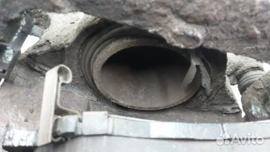 Суппорт тормозной передний левый nissan X-trail T3