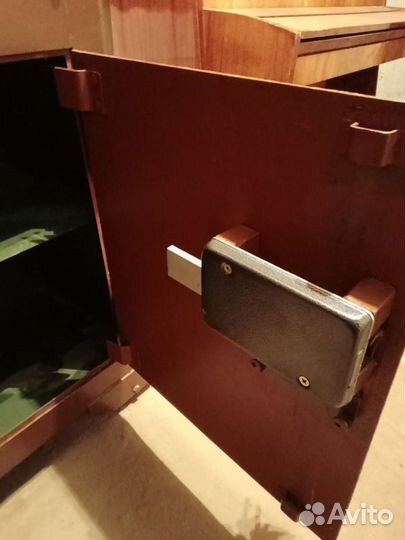 Взломостойкий огнеупорный сейф